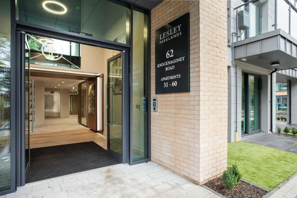 Stunning 2Br Next To The City Airport Bhd - Free Parking Belfast Dış mekan fotoğraf